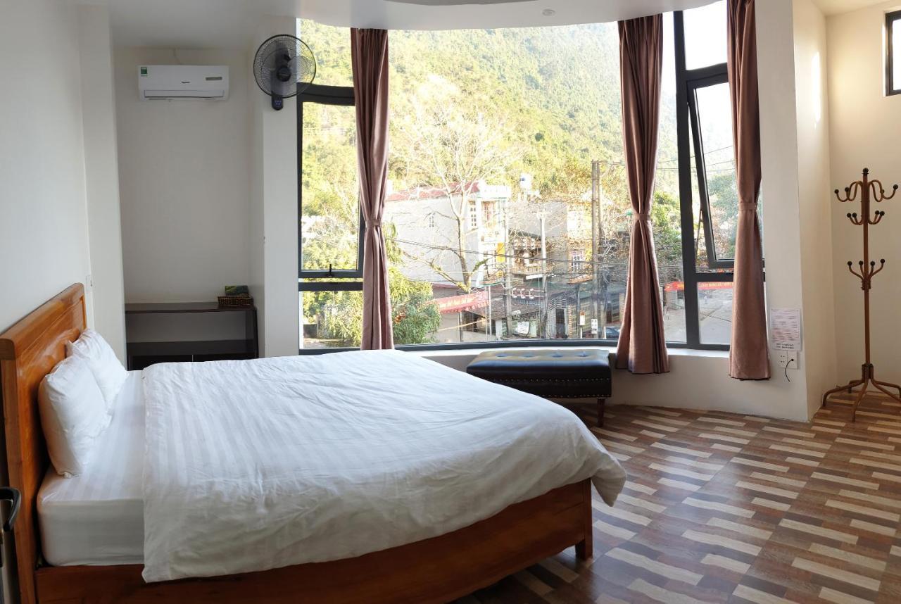 Long Hotel Ha Giang Buitenkant foto