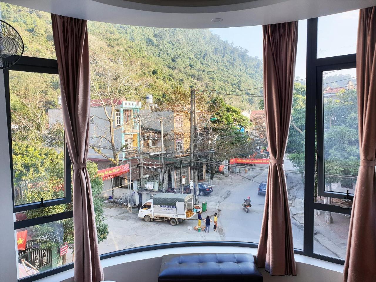 Long Hotel Ha Giang Buitenkant foto